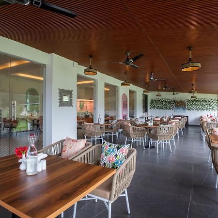 Stone Wood Hotel Amboli Amboli  ภายนอก รูปภาพ