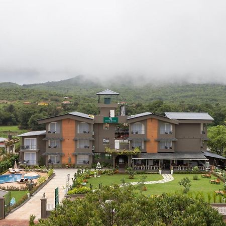 Stone Wood Hotel Amboli Amboli  ภายนอก รูปภาพ