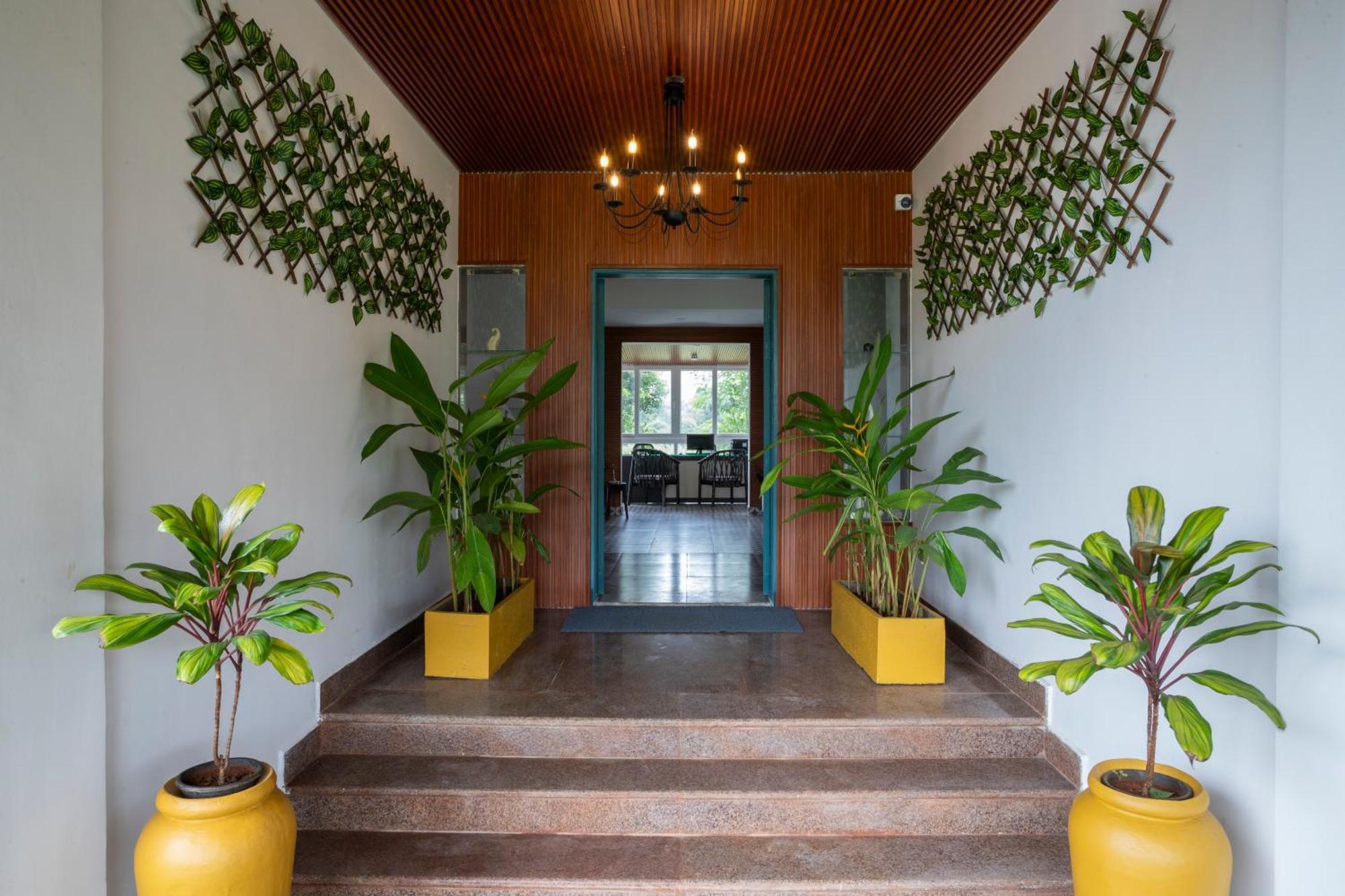 Stone Wood Hotel Amboli Amboli  ภายนอก รูปภาพ