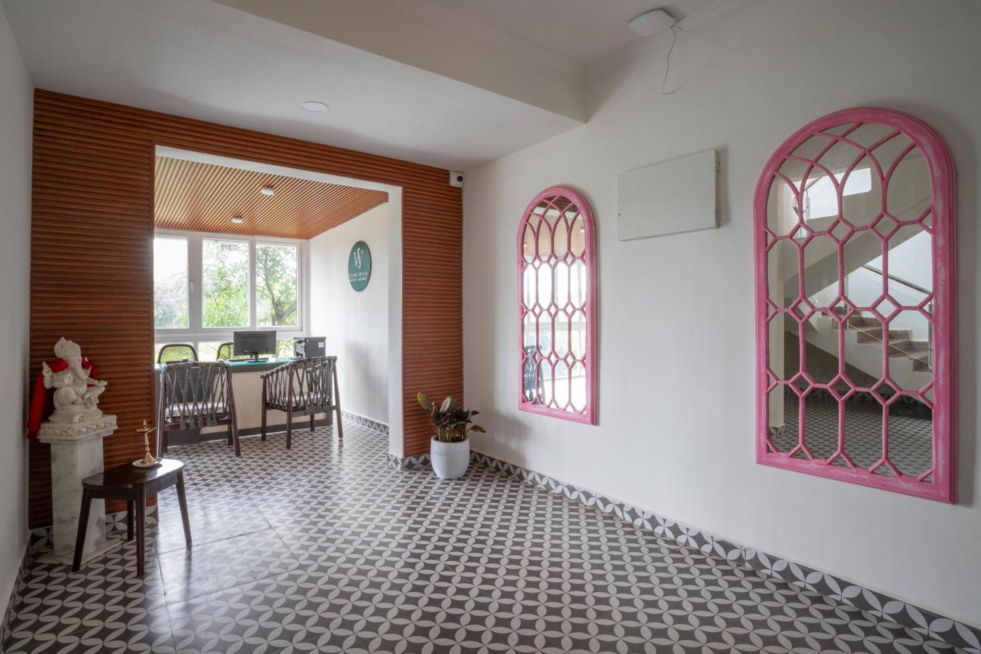 Stone Wood Hotel Amboli Amboli  ภายนอก รูปภาพ